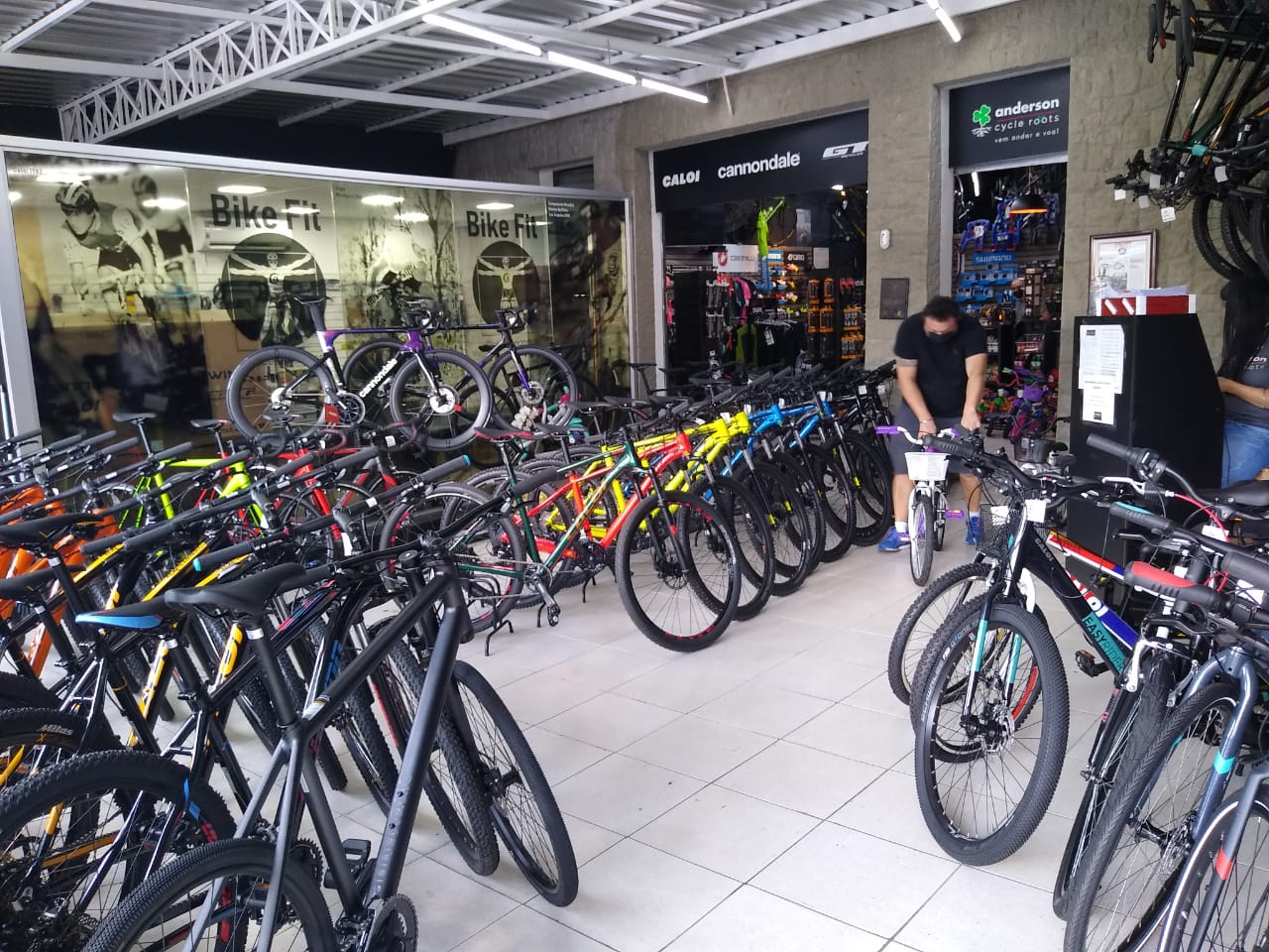 Bicicleta marca online quer