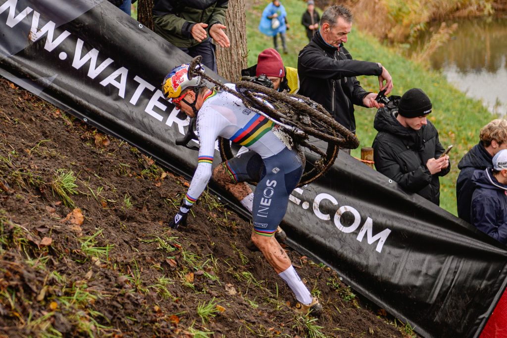 ciclocross pidcock rival mundial mathieu van der poel