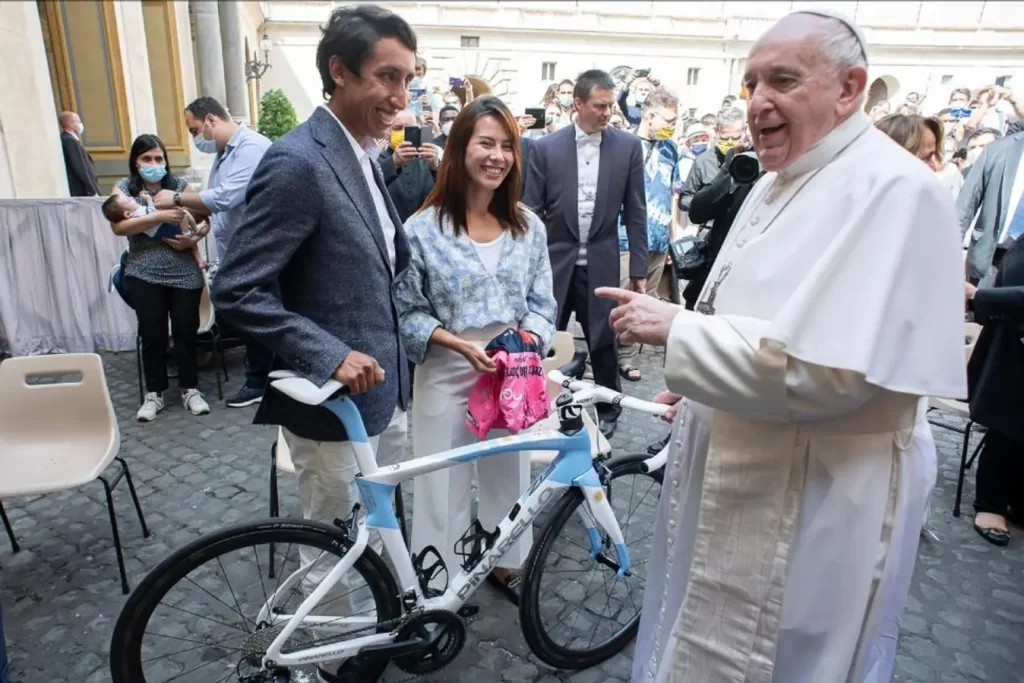 papa francisco giro d'italia