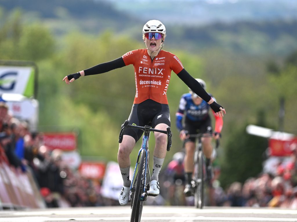 pieterse mundial nove mesto
